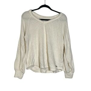 Hollister Cream V-Neck Sweater Knit Size Medium